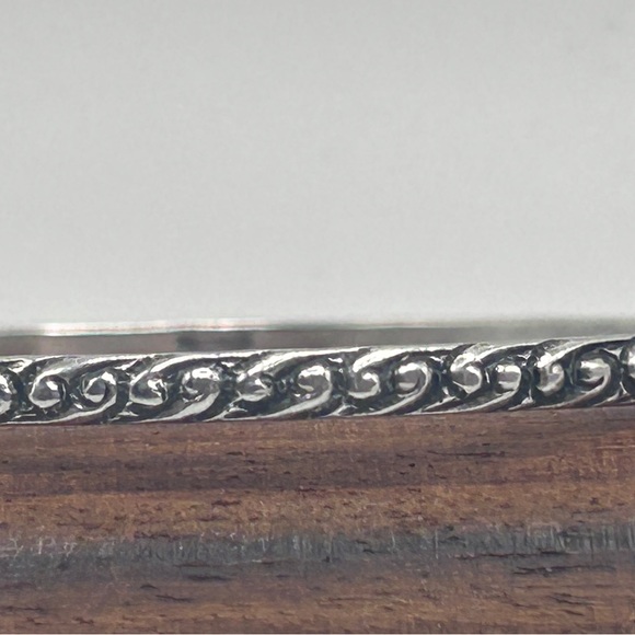 Vintage Sterling Silver Bangle by Beau Sterling - Picture 5 of 10